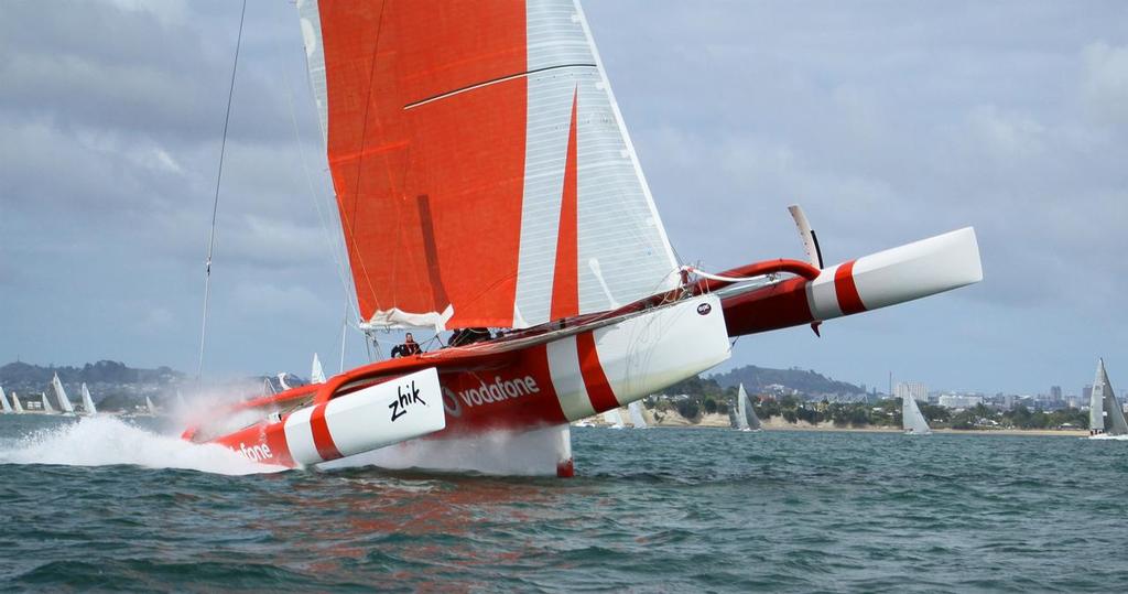 TeamVodafoneSailing in one of her 30kt plus moments after the start of the 2015 PIC Coastal Classic - she is hitting close to these speeds in the ANZ Sail Fiji © Richard Gladwell www.photosport.co.nz